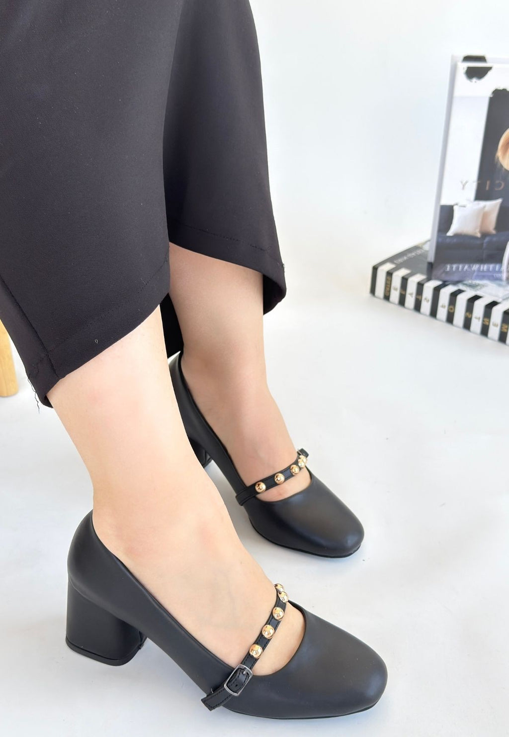 Tino Siyah Cilt Topuklu Ayakkabı