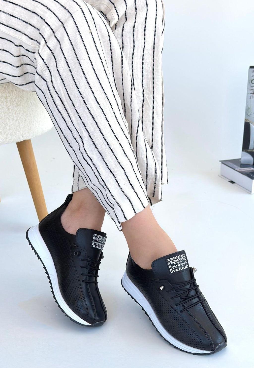 Fiert Siyah Cilt Bağcıklı Spor Ayakkabı