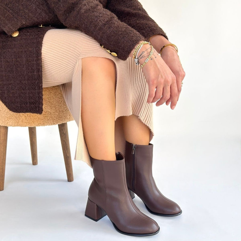 Tendy Kahverengi Cilt Topuklu Bot